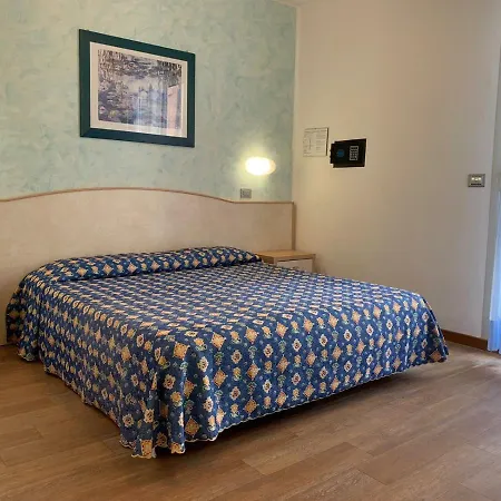 Szálloda Ornella Lido di Jesolo